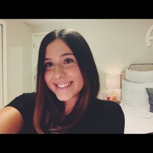 Meet your Posher, Alyssa